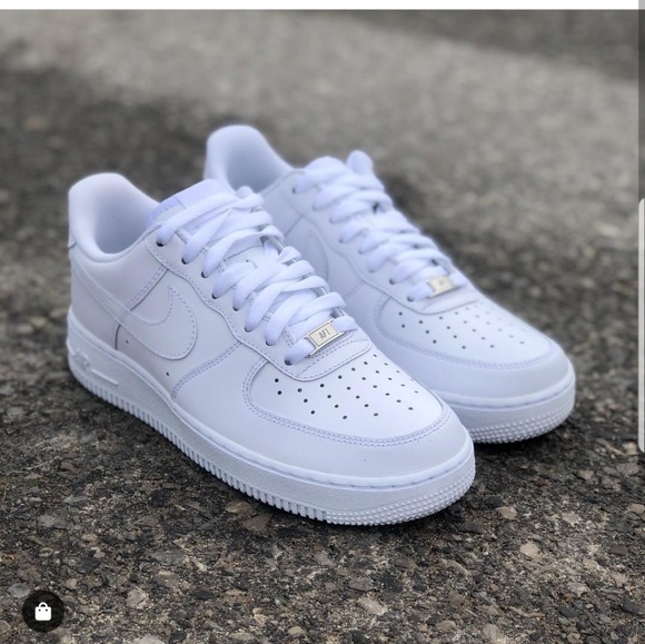 Meet your Posher, Chris - Picture 1 of 1